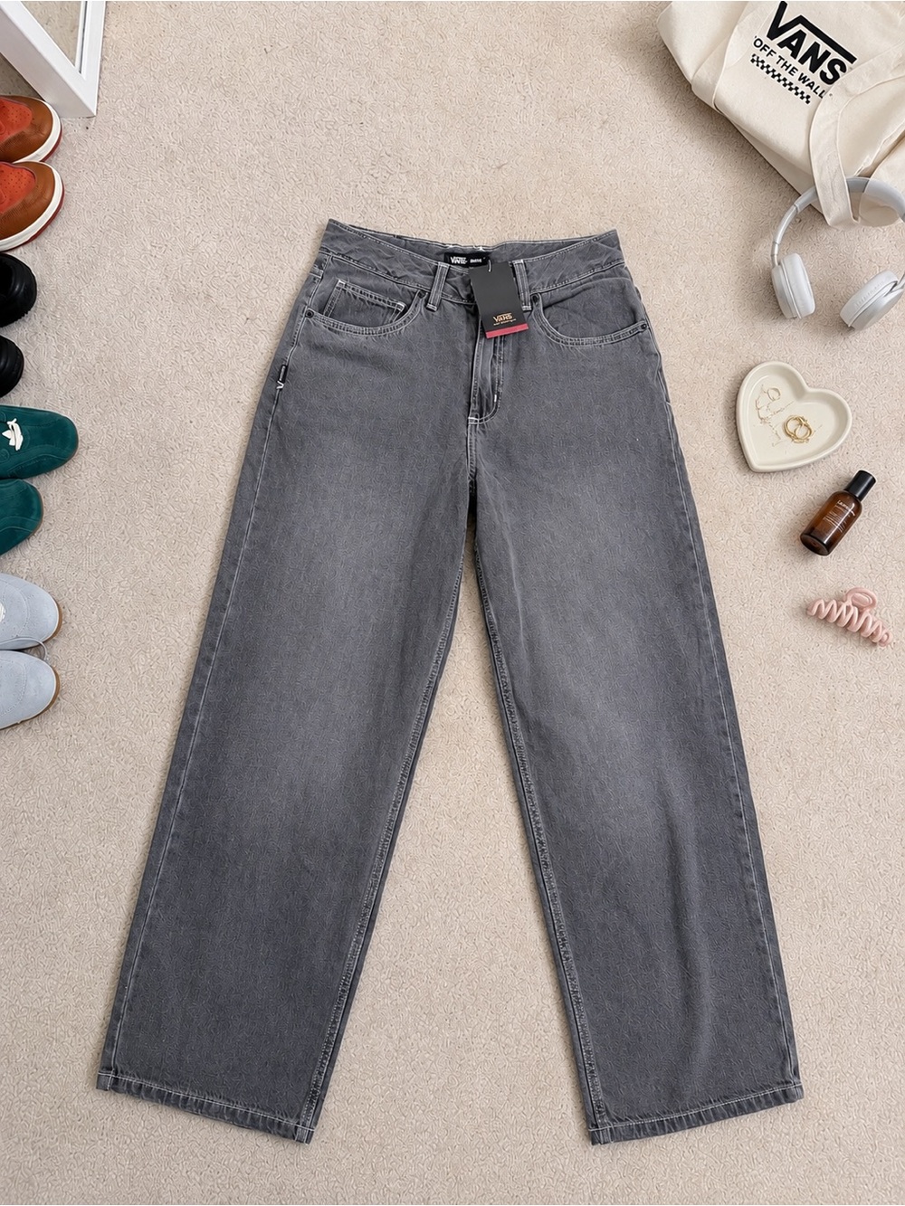 Vans Sirelle Wide-Leg Jeans – Washed Gray